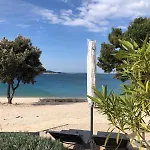 Buqez Eco - Beachfront 20 & House 42 Vakantiehuis