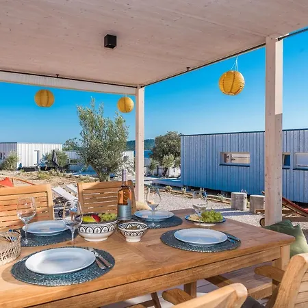 Tatil Evi Buqez Eco - Beachfront 20 & House 42 *