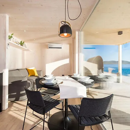 Tatil Evi Buqez Eco - Beachfront 20 & House 42 Drage