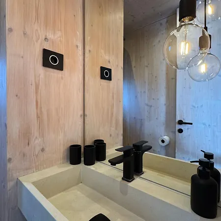 Buqez Eco - Beachfront 20 & House 42 Tatil Evi Drage