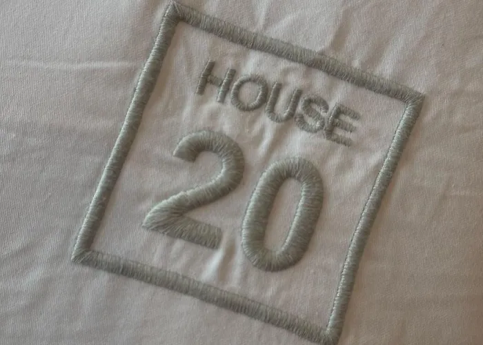 Buqez Eco - Beachfront 20 & House 42 *