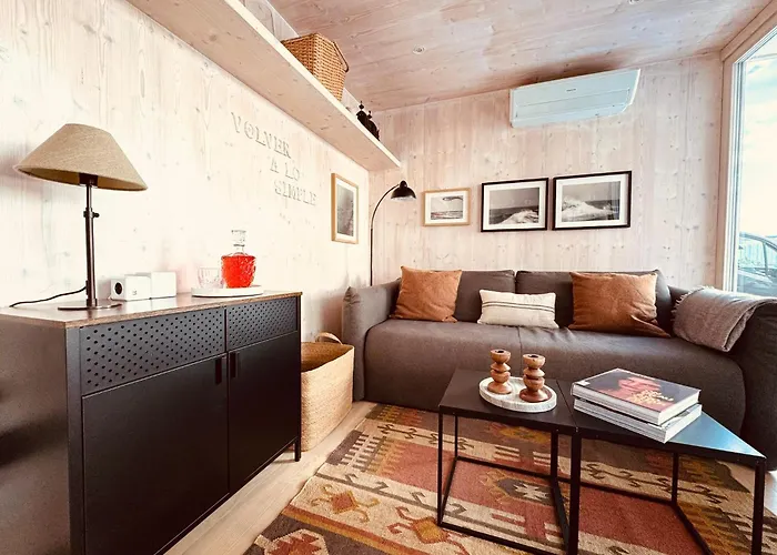 Buqez Eco - Beachfront 20 & House 42 *